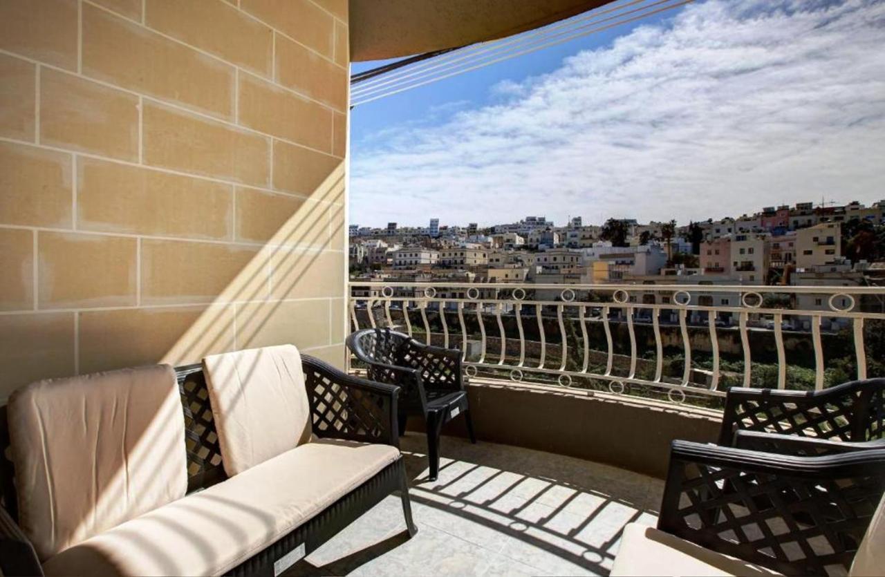 Villa Arjuza - Private Self Catering Bedrooms With Bathroom Is-Swieqi エクステリア 写真