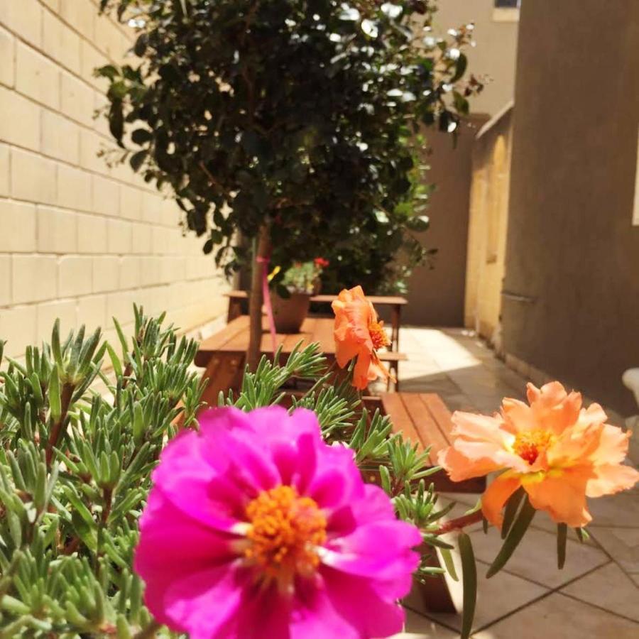 Villa Arjuza - Private Self Catering Bedrooms With Bathroom Is-Swieqi エクステリア 写真