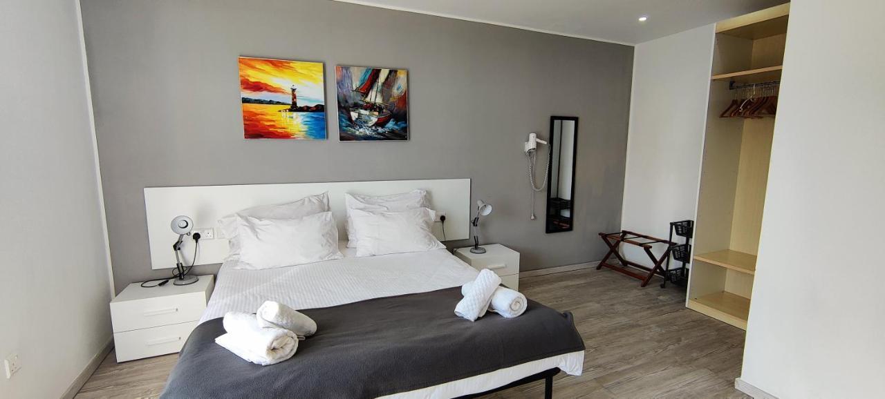 Villa Arjuza - Private Self Catering Bedrooms With Bathroom Is-Swieqi エクステリア 写真