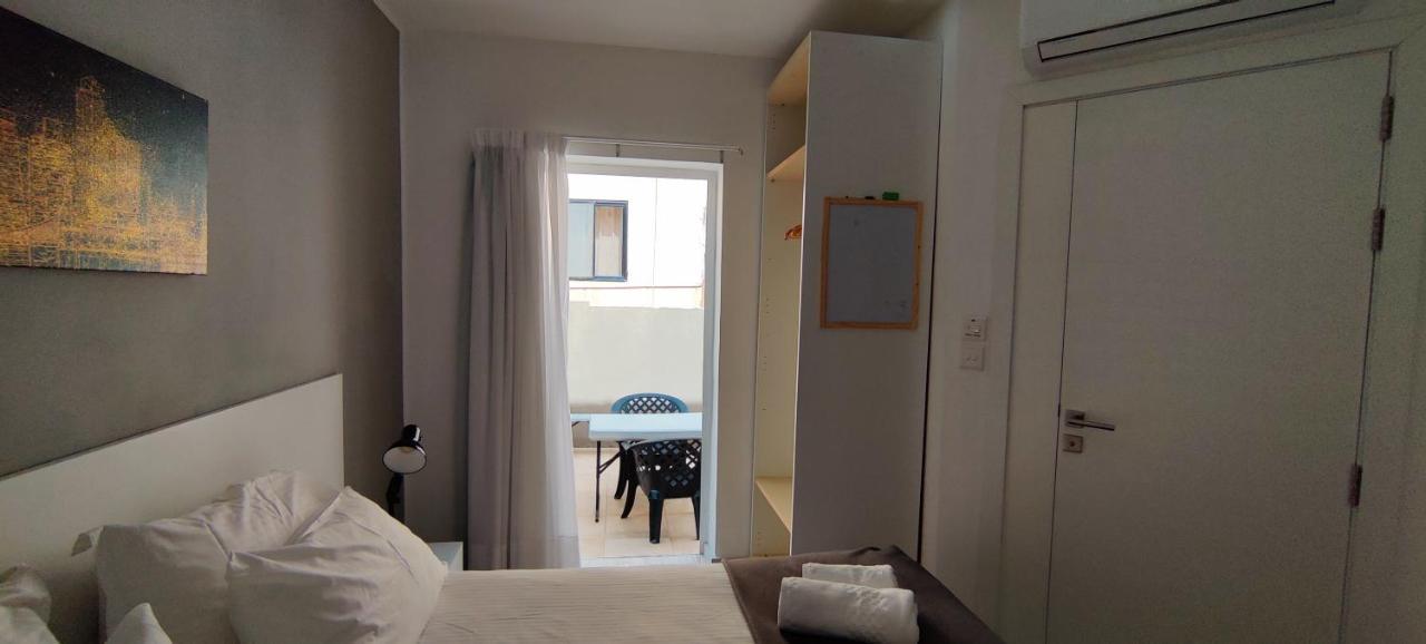 Villa Arjuza - Private Self Catering Bedrooms With Bathroom Is-Swieqi エクステリア 写真