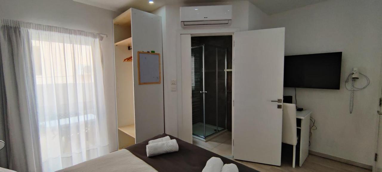 Villa Arjuza - Private Self Catering Bedrooms With Bathroom Is-Swieqi エクステリア 写真