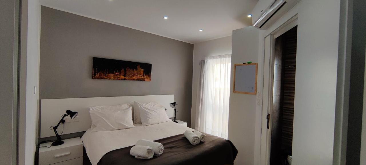 Villa Arjuza - Private Self Catering Bedrooms With Bathroom Is-Swieqi エクステリア 写真