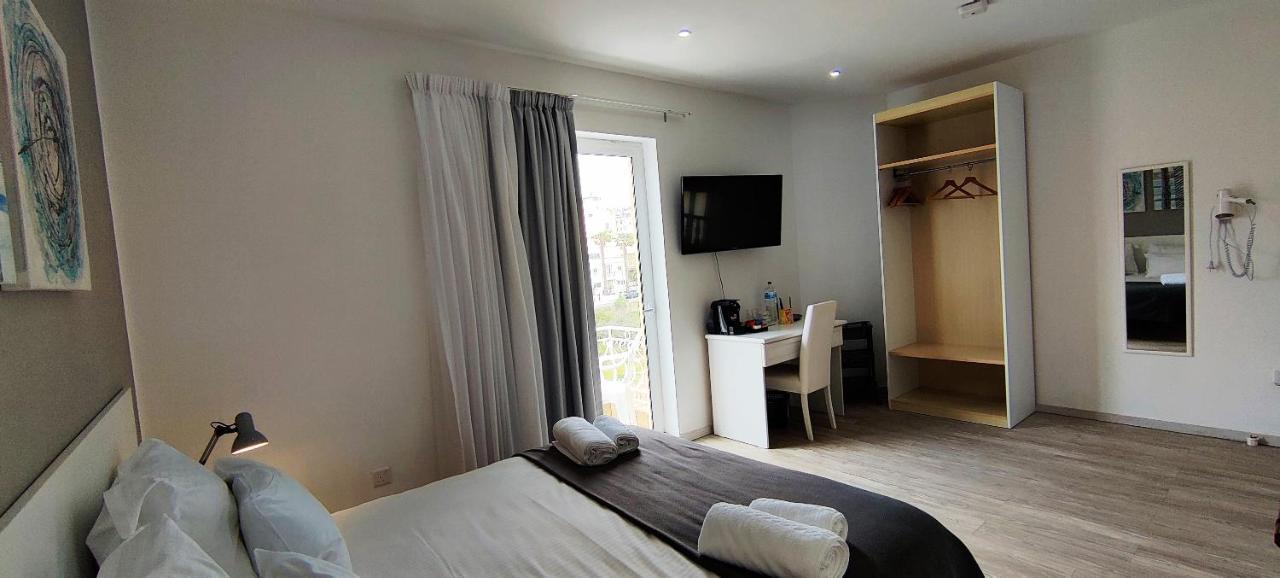 Villa Arjuza - Private Self Catering Bedrooms With Bathroom Is-Swieqi エクステリア 写真