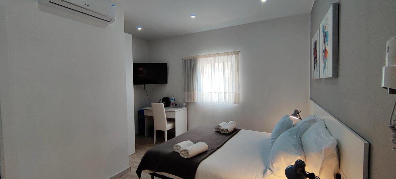 Villa Arjuza - Private Self Catering Bedrooms With Bathroom Is-Swieqi エクステリア 写真