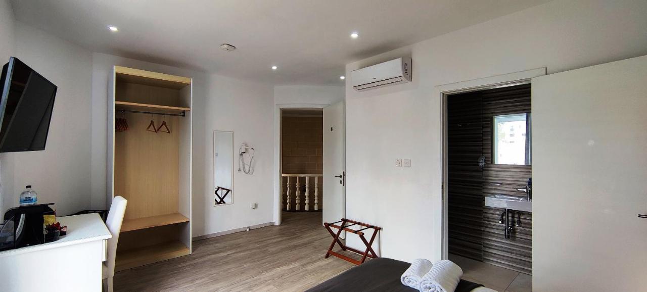 Villa Arjuza - Private Self Catering Bedrooms With Bathroom Is-Swieqi エクステリア 写真