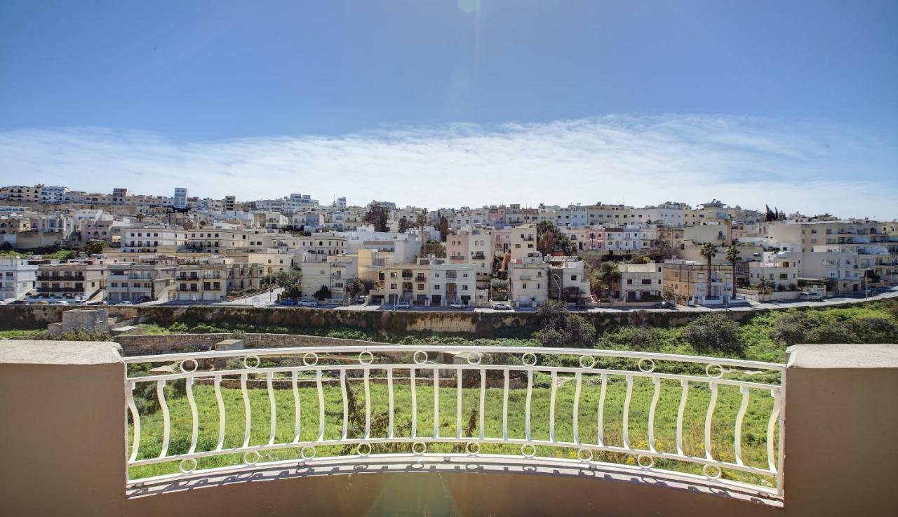 Villa Arjuza - Private Self Catering Bedrooms With Bathroom Is-Swieqi エクステリア 写真