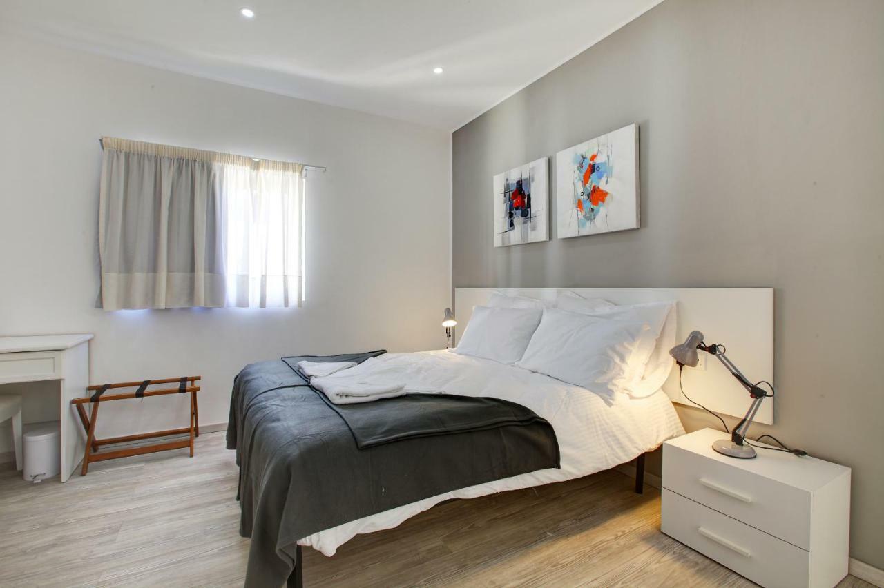 Villa Arjuza - Private Self Catering Bedrooms With Bathroom Is-Swieqi エクステリア 写真