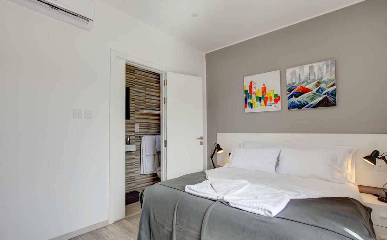 Villa Arjuza - Private Self Catering Bedrooms With Bathroom Is-Swieqi エクステリア 写真